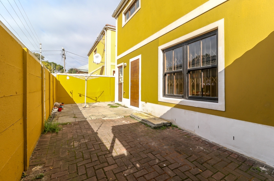To Let 2 Bedroom Property for Rent in Claremont Western Cape